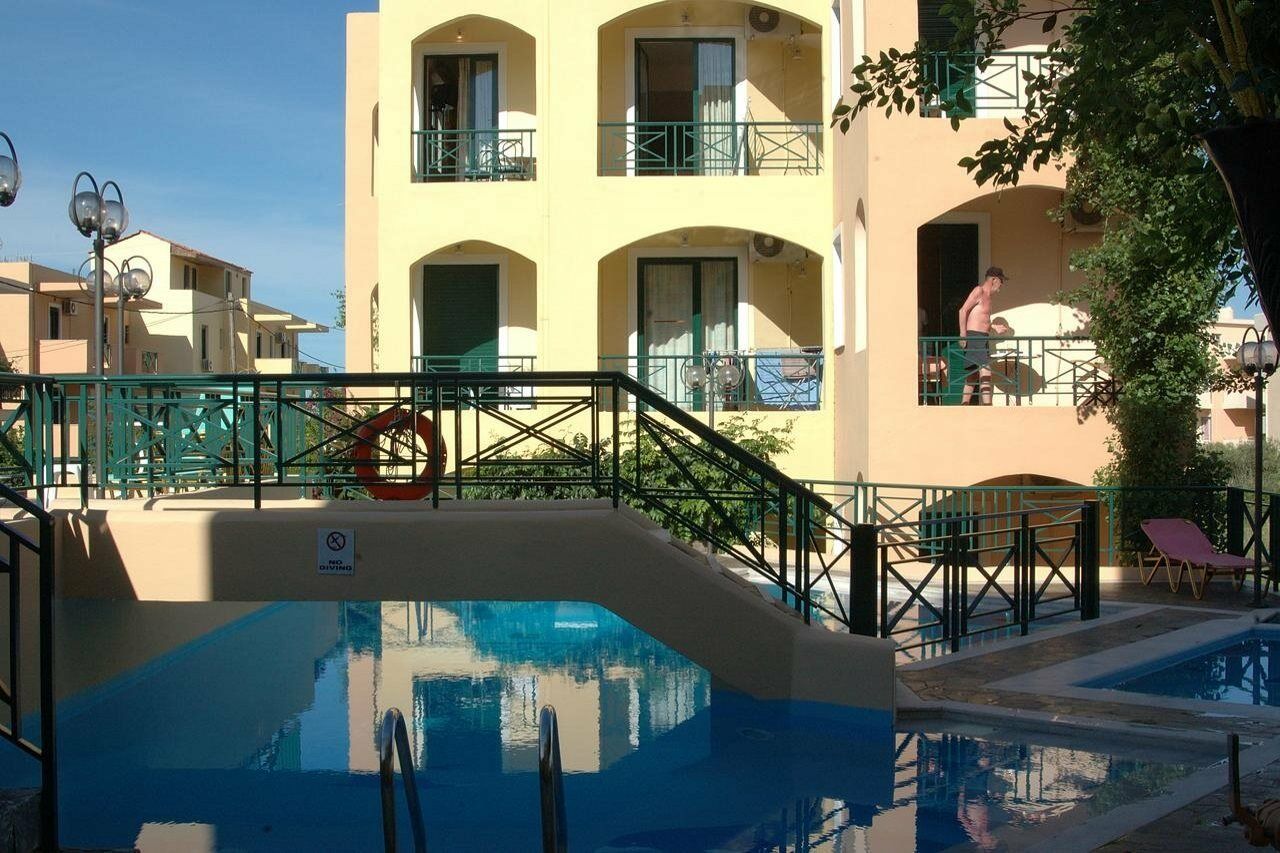 Romantica Hotel Georgioupoli Exterior photo